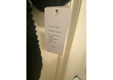 Зимняя куртка пальто новая