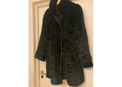 Зимняя куртка пальто новая