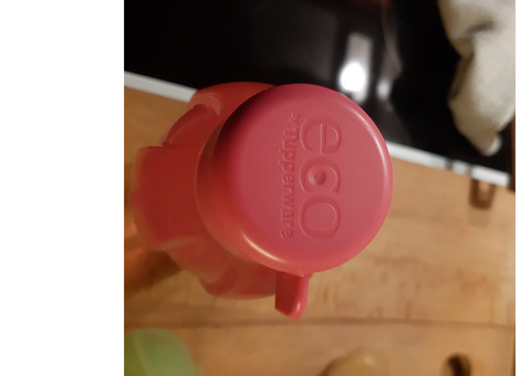 Бутылки для воды Tupperware